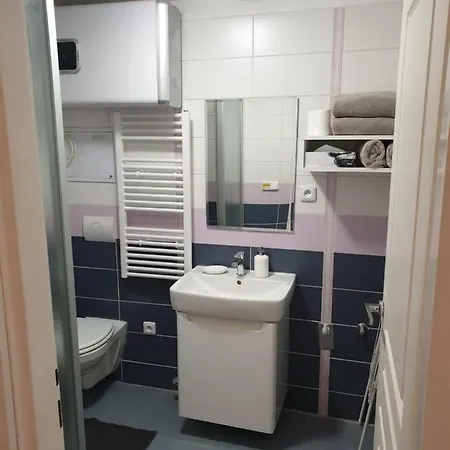 12 Apartment *